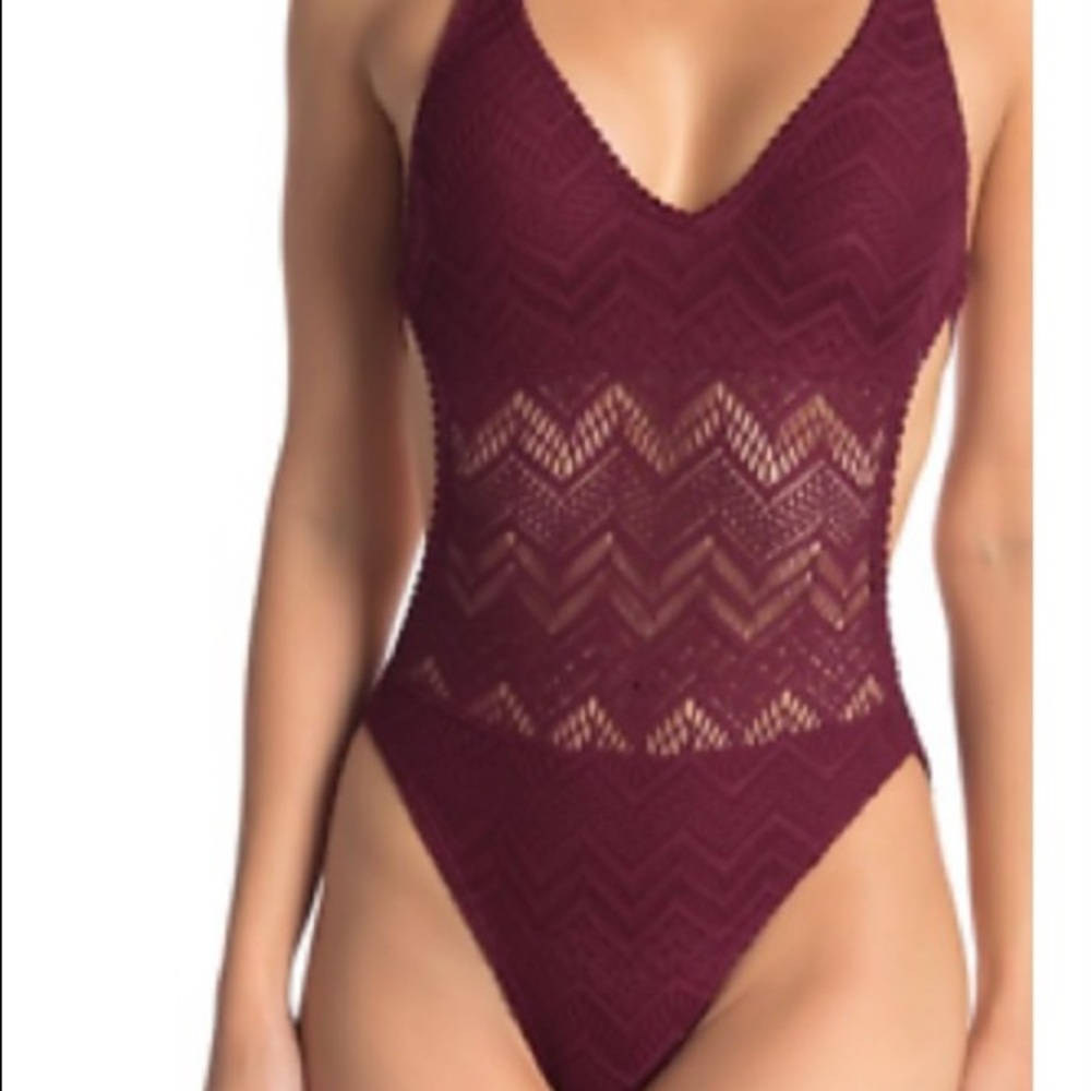 NEW Vince Camuto swimsuit sexy one piece wine color
